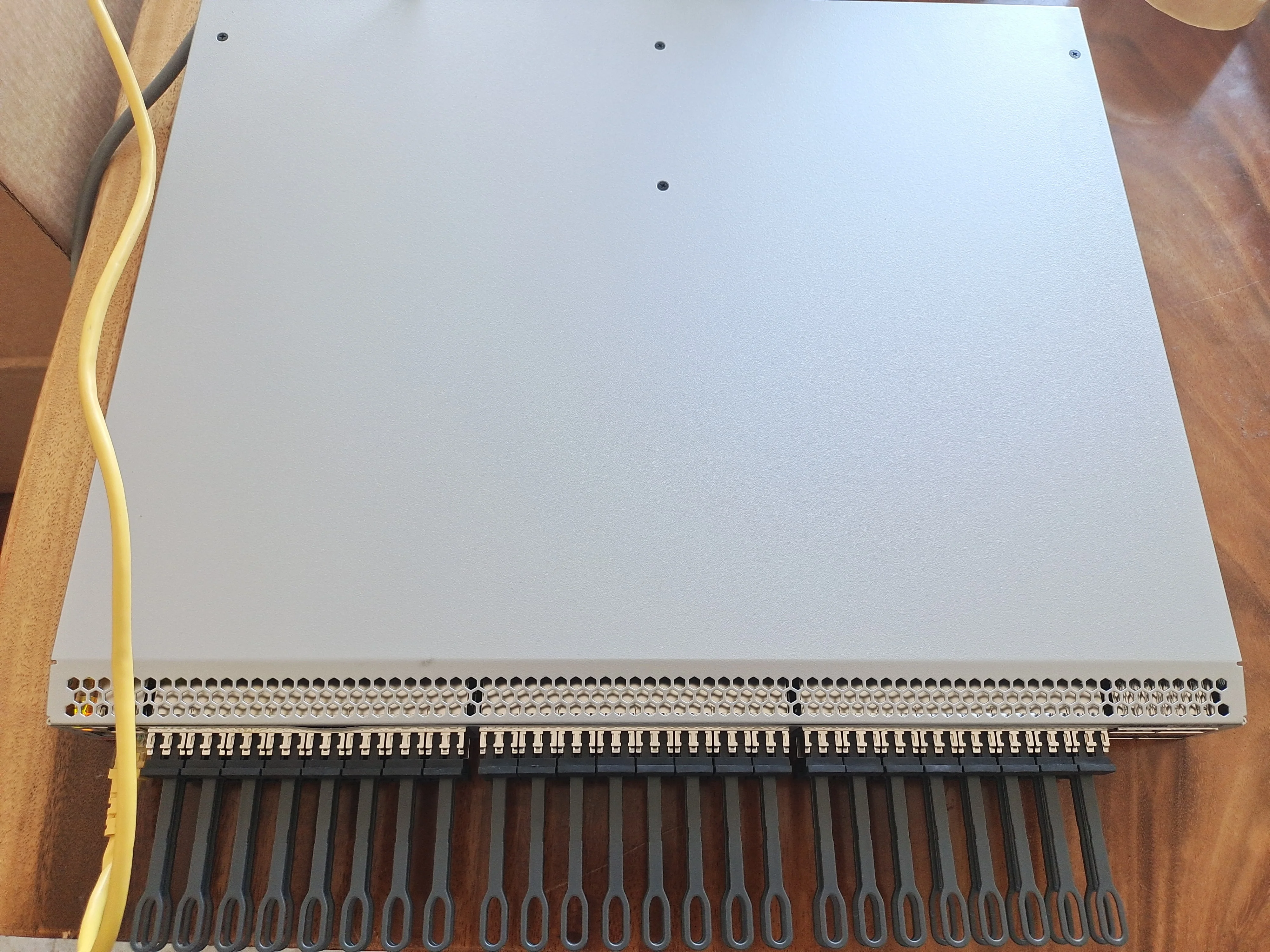 Brocade Br-G620-48-32G-R San Channel Network Switch 48 port  fiber optic network switch