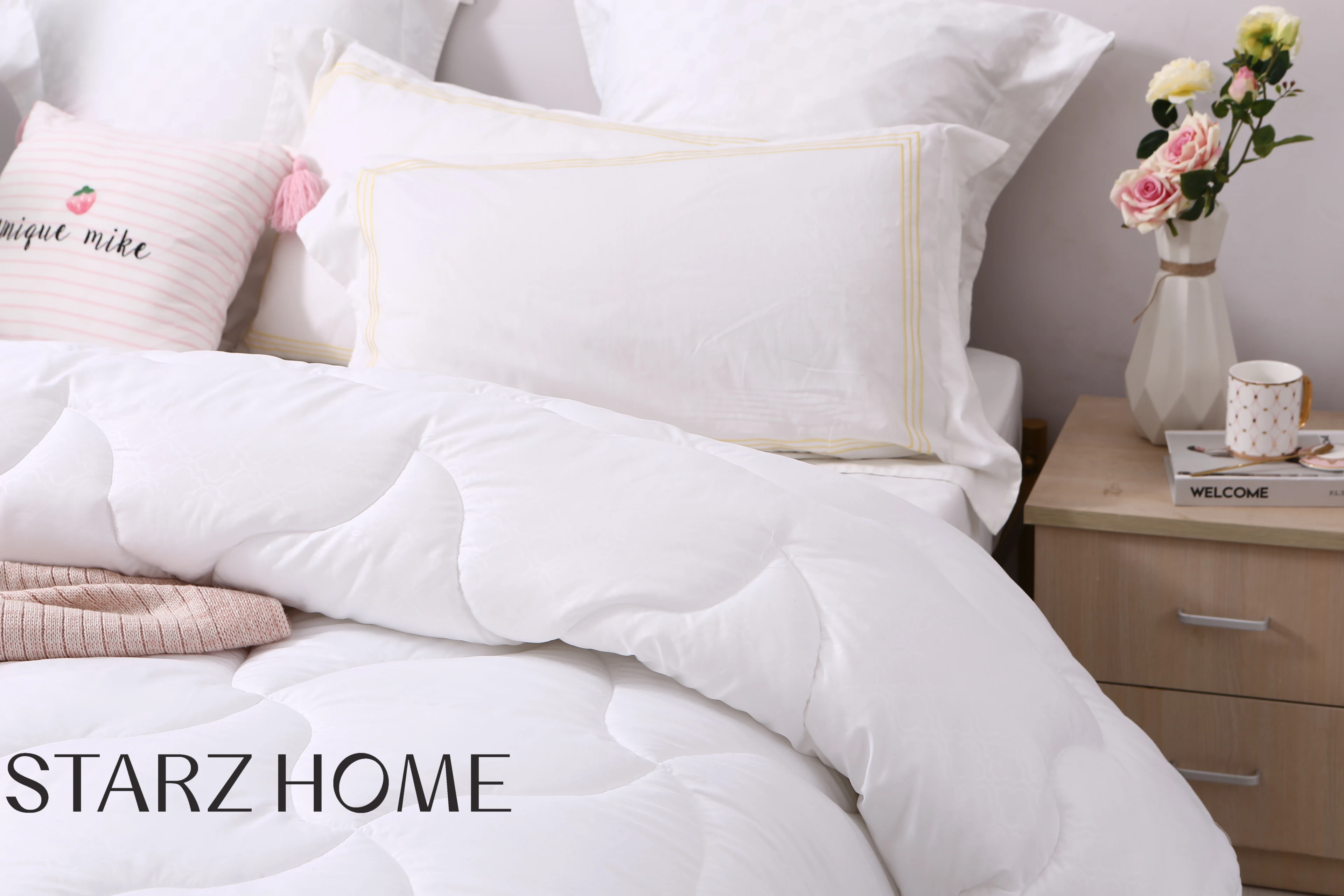 Wholesale  Comforter  100% Cotton Winter Polyester Qulit/Hollow Fiber Comforter/Quilt All-seasons Duvet/Qulit/Comforter