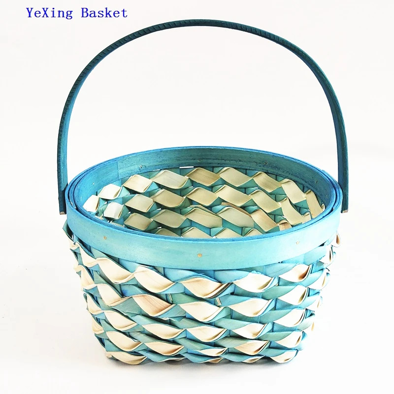 New Hot Sale Handmade Bamboo Colorful Empty Wicker Gift Fruit Basket Christmas Flower Basket with Handle