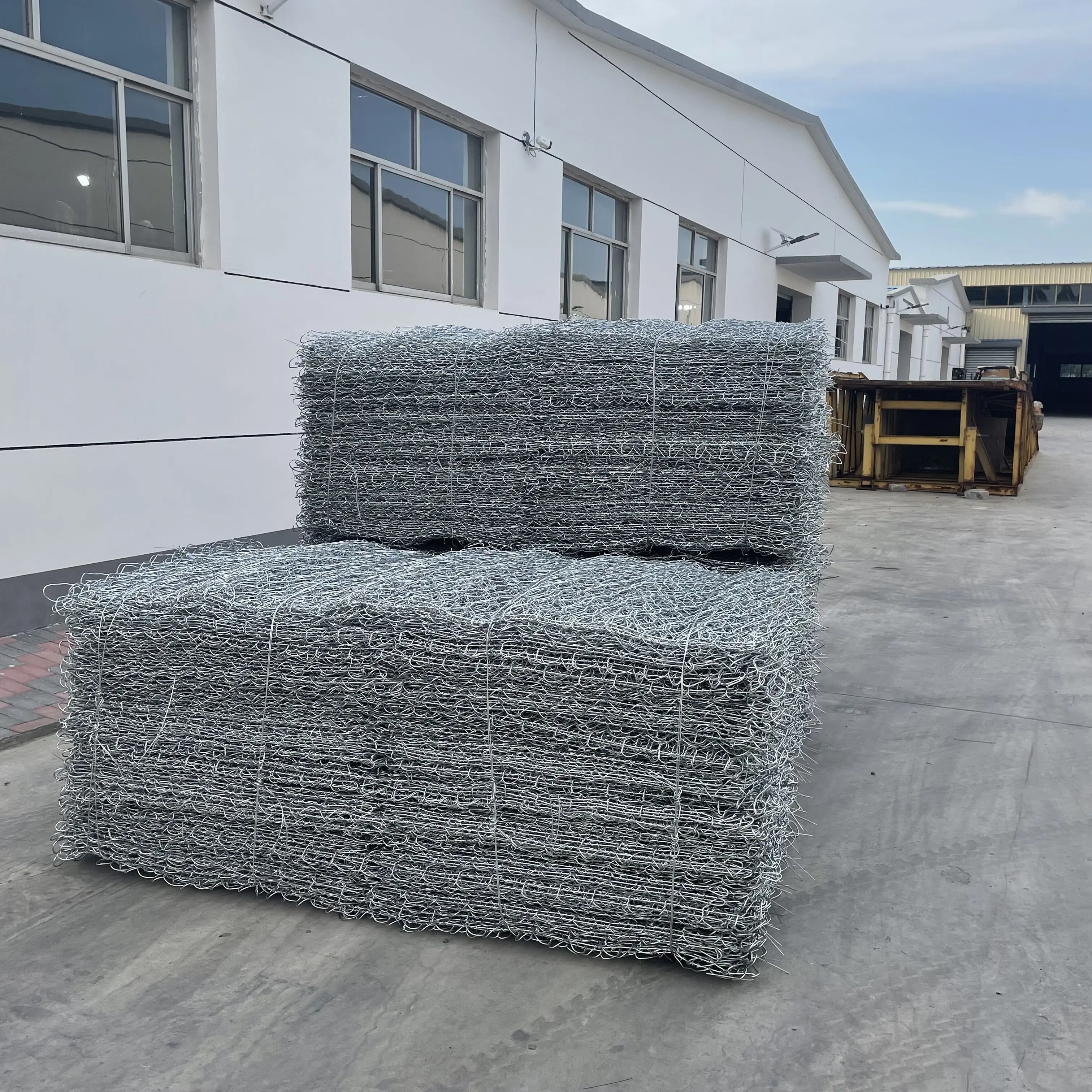 Rock wall cage hexagonal wire cage rock wall hexagonal retaining wall wire netting