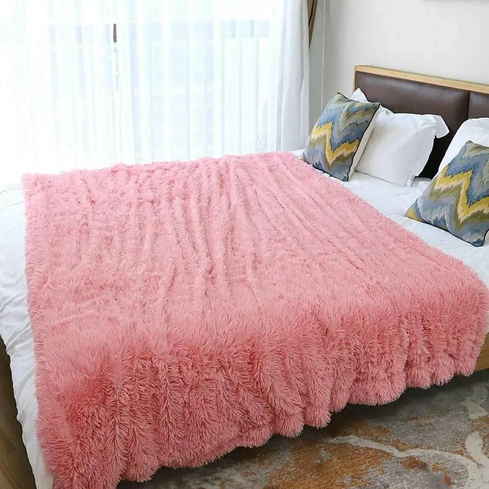 Faux Fur Throw Blankets Wholesale Microfiber Shaggy Fleece Blanket for Winter Plush Soft Warm Decorative Blankets