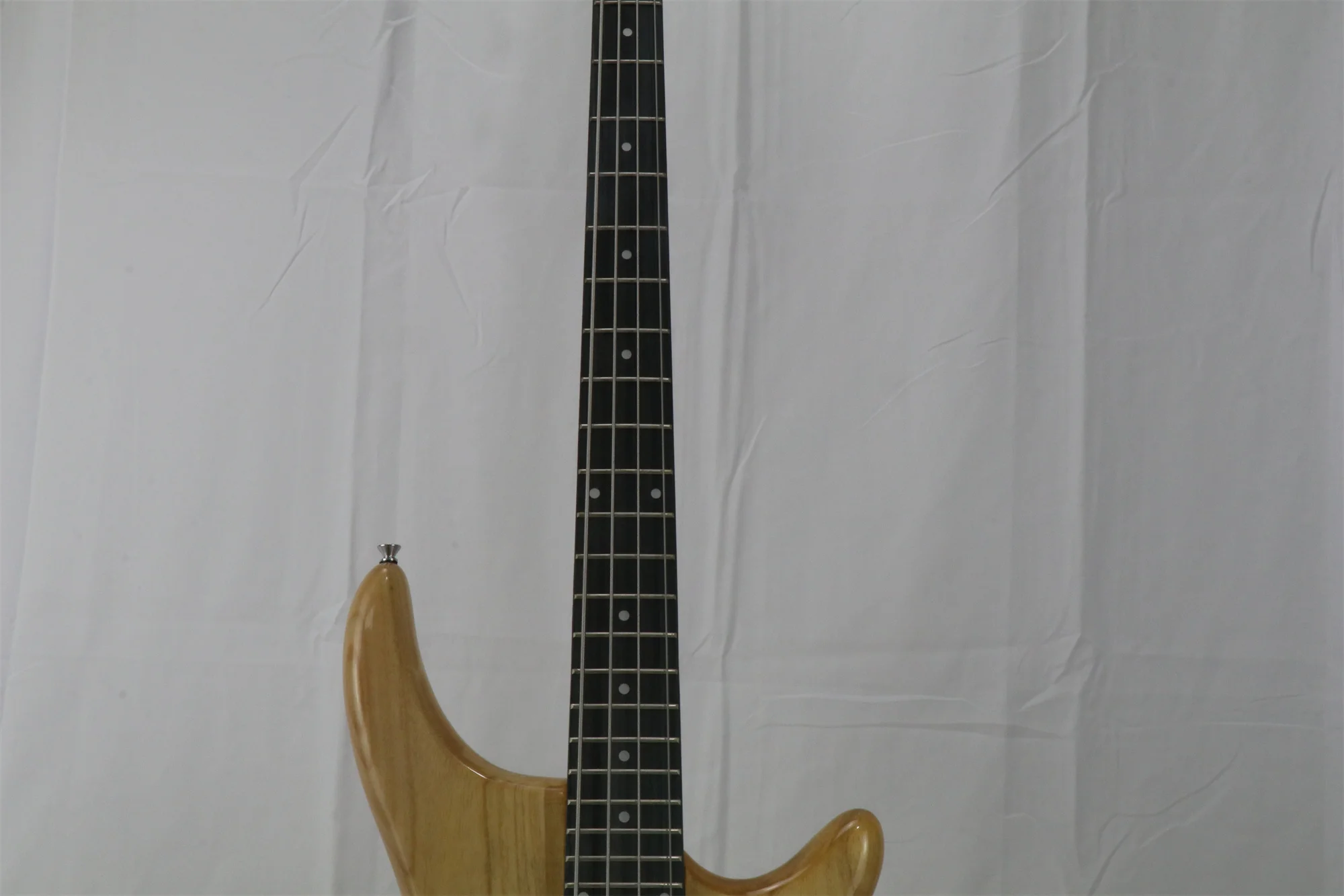 Hot Selling High Quality Durable Excellent Sound Performance Professional Electric Bass For Versatile Playing
