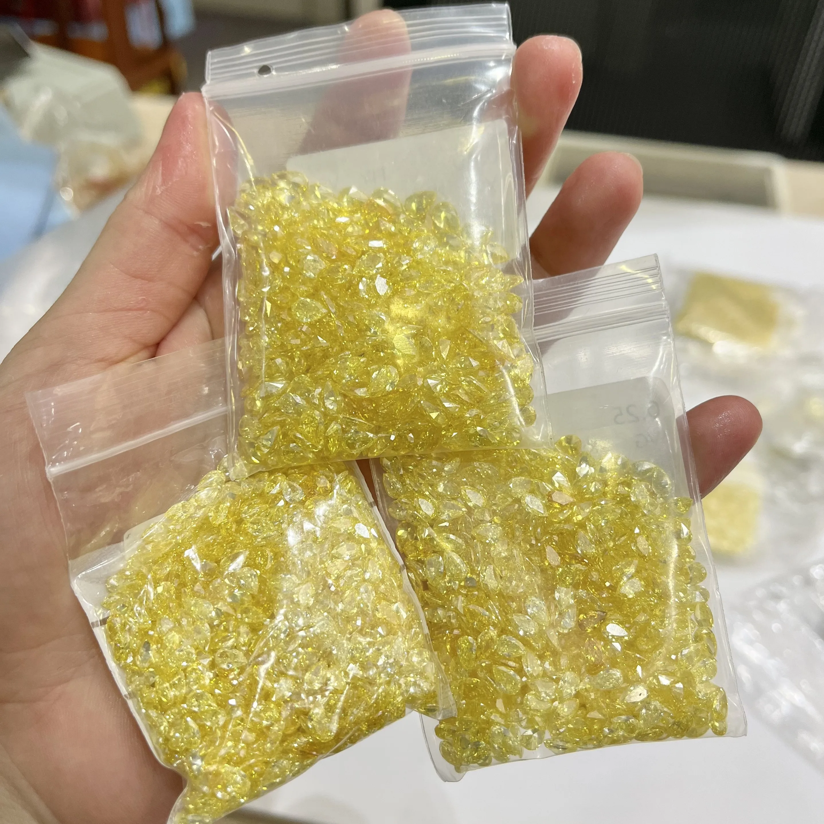 CVD Fancy Intense Yellow Round Pointer Diamonds Wholesale lab-grown loose diamonds