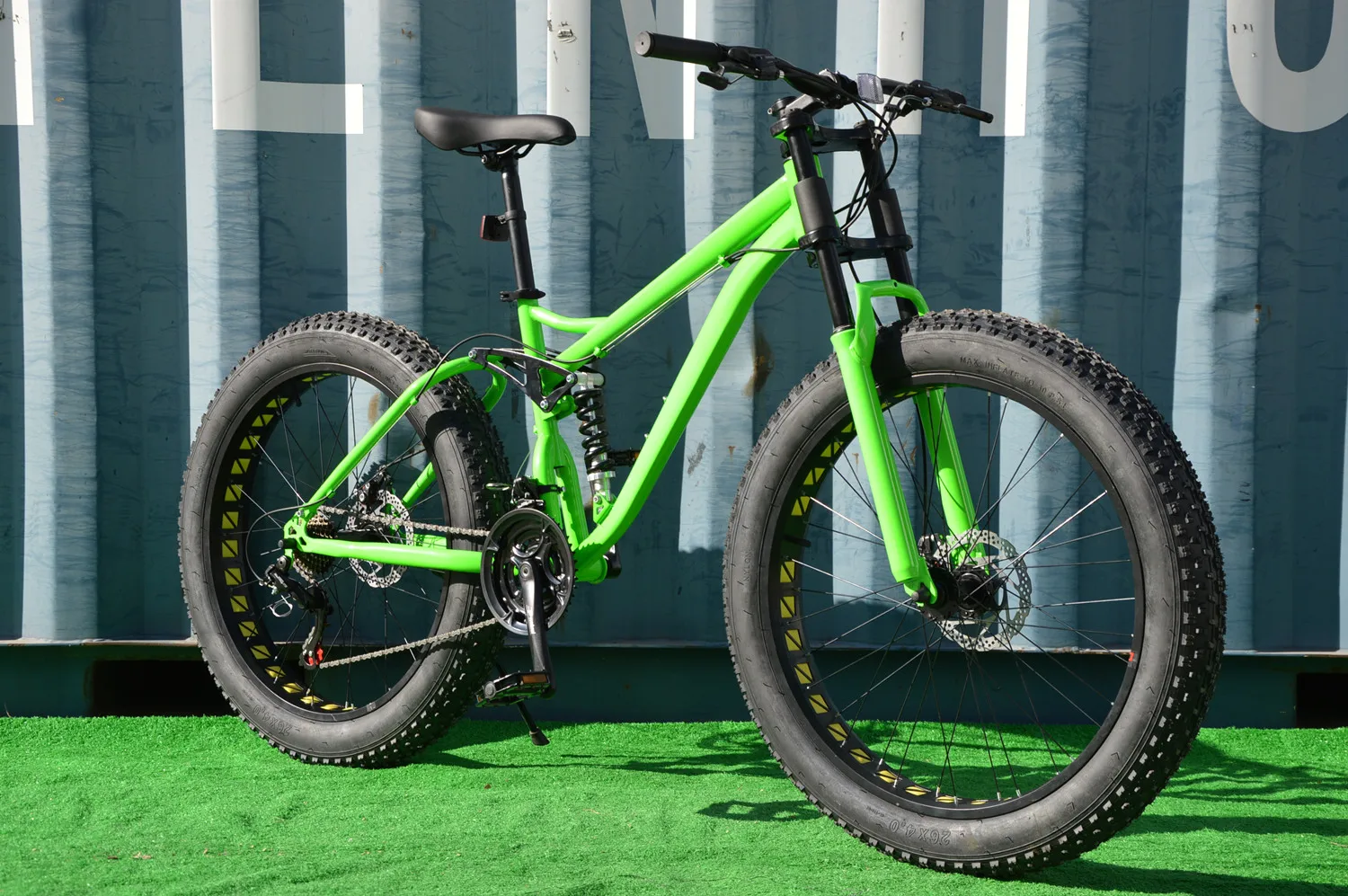 green color suspension frame steel fat bicycle with wide tire snow bike with alloy rims