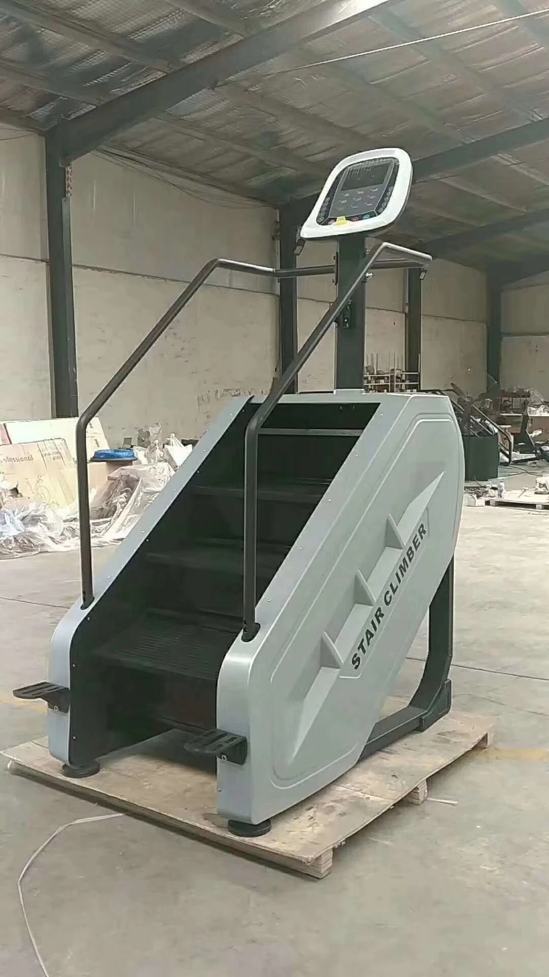 High quality commercial Cardio Stair Climbing Machine Newest Cardio Stairmill Stair Master Fitness Equipment for Gym Use