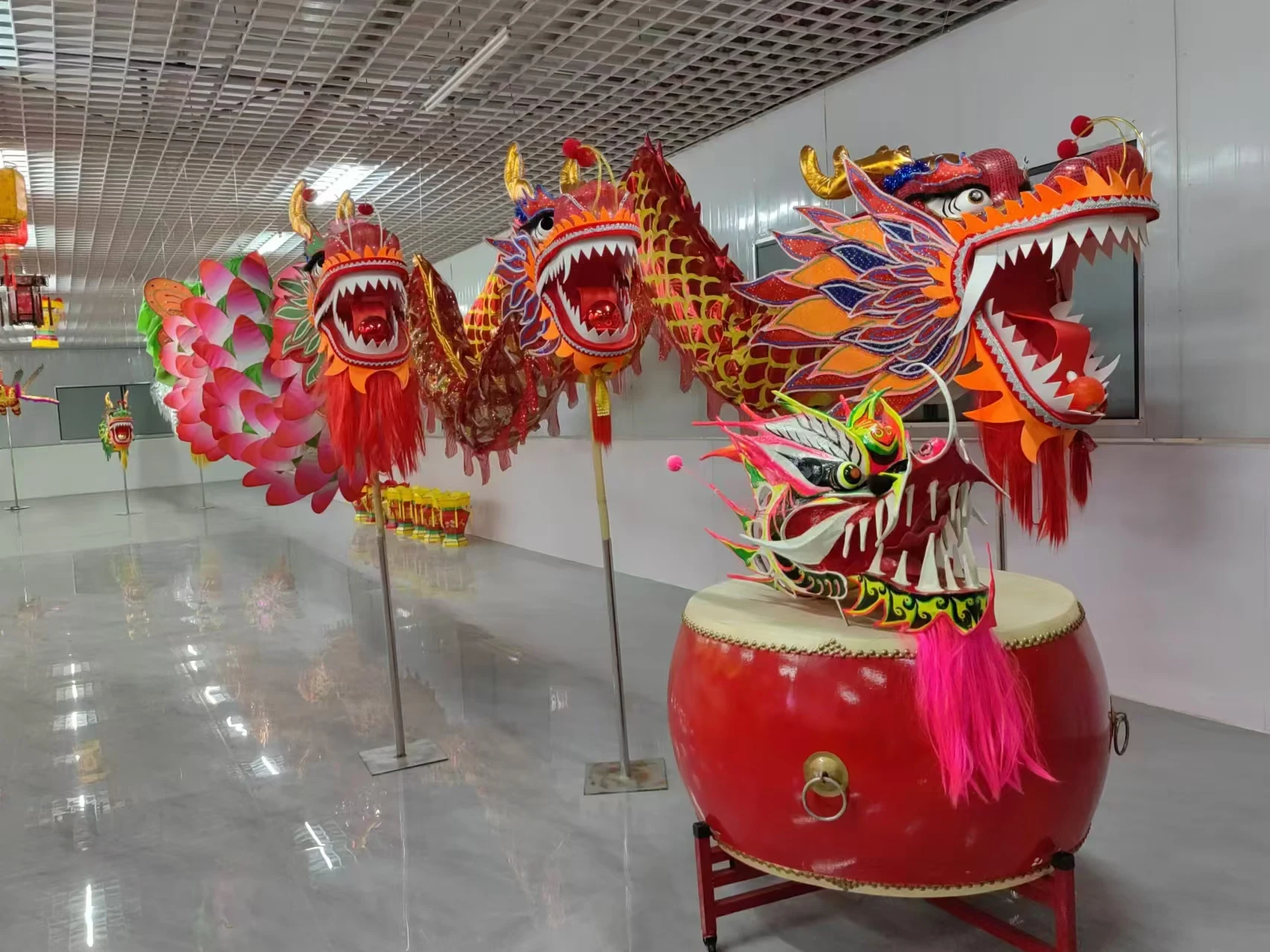 Traditional Dragon Dance Prop Set Festival Event Dragon and Lion Dance Props lion mascot costume