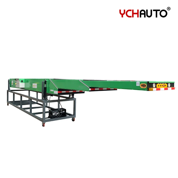 Container Loading Automated Flexible Telescopic Boom Conveyor With Carbon Steel For Outbound Logistics