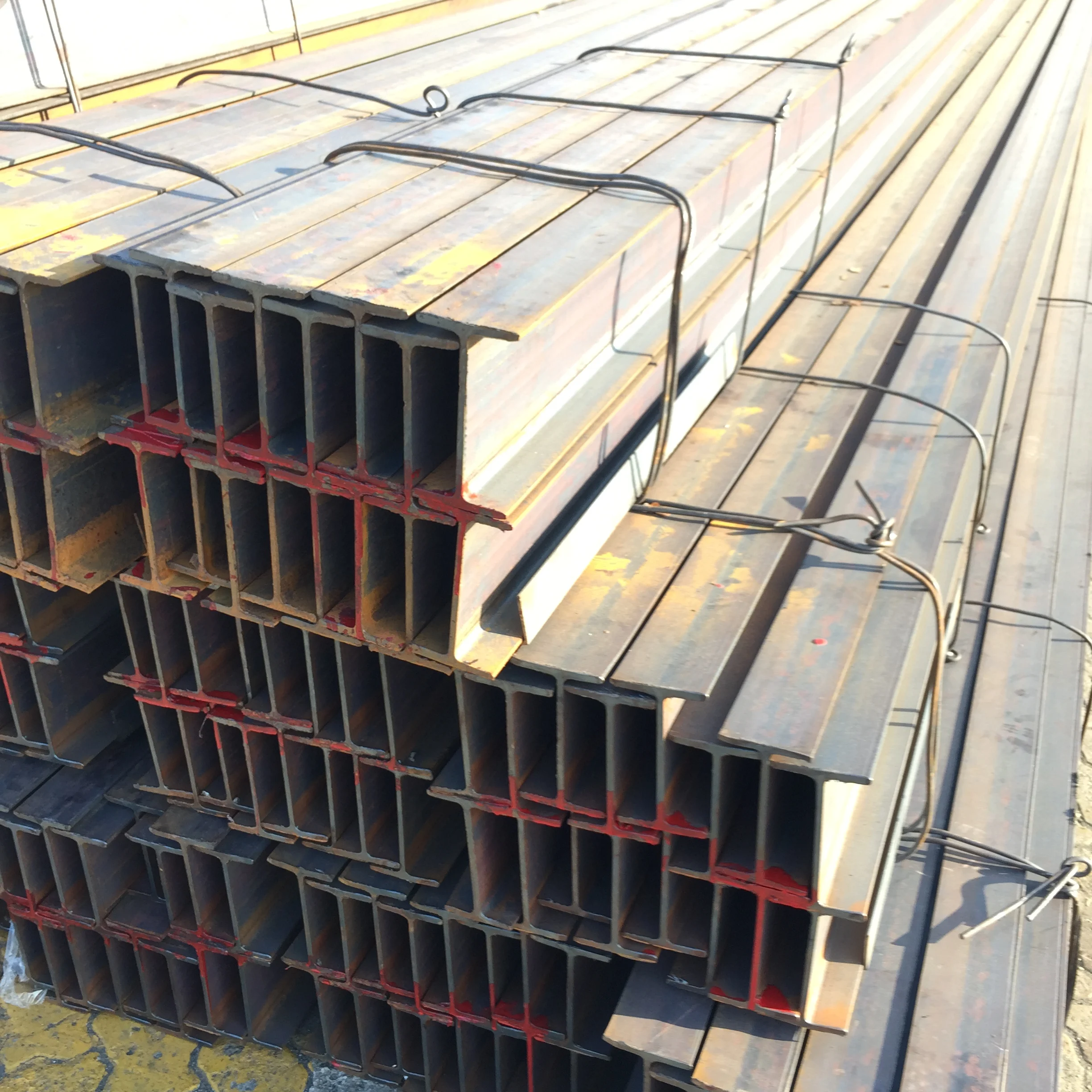 Декоративный лист Astm A992 H стальной луч горячекатаный цена за кг лучевая сталь