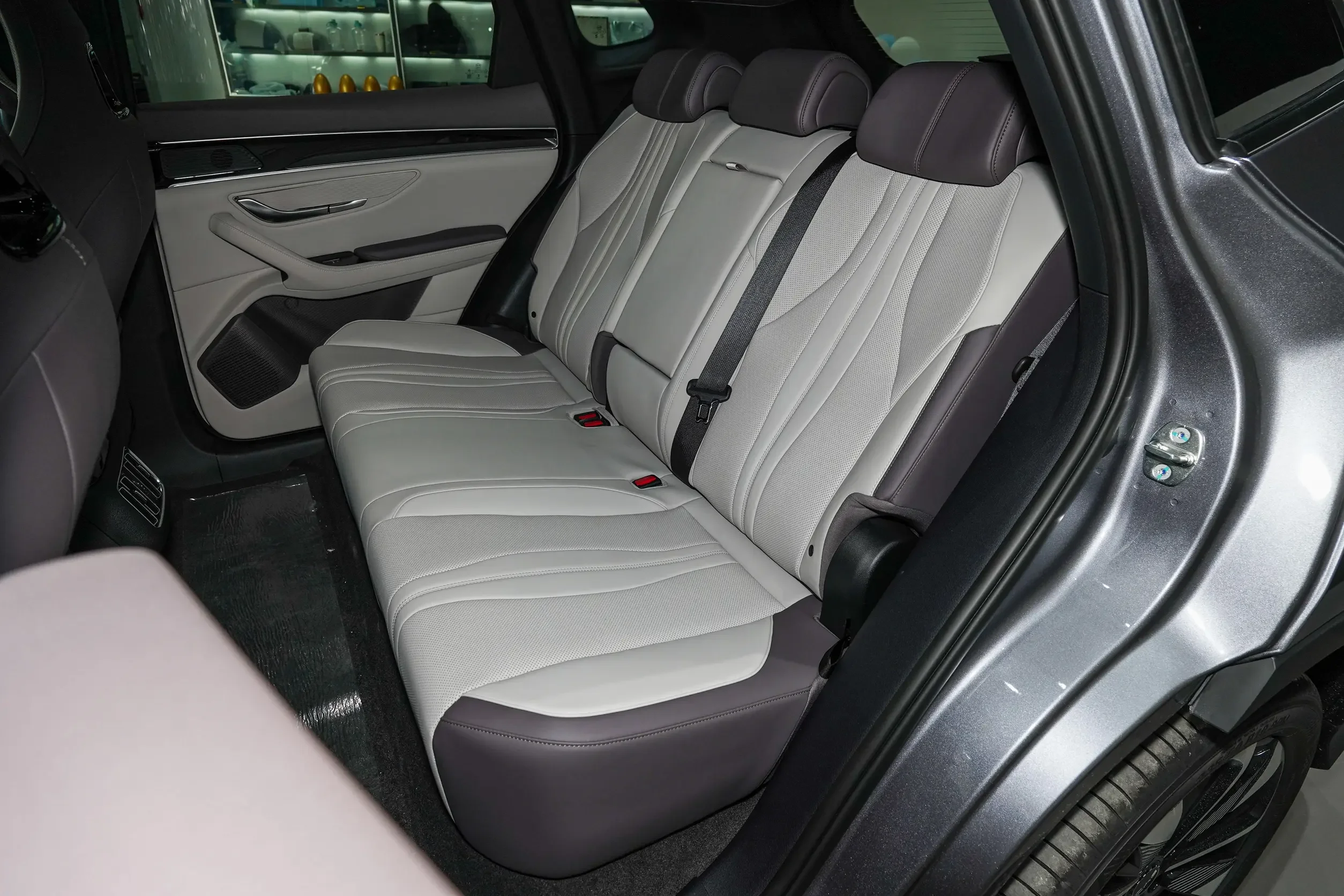 China Brand used 2025 model  BYD Song Plus D-mi Flagship high quality cheap price  2025  BYD  Song Plus D-mi