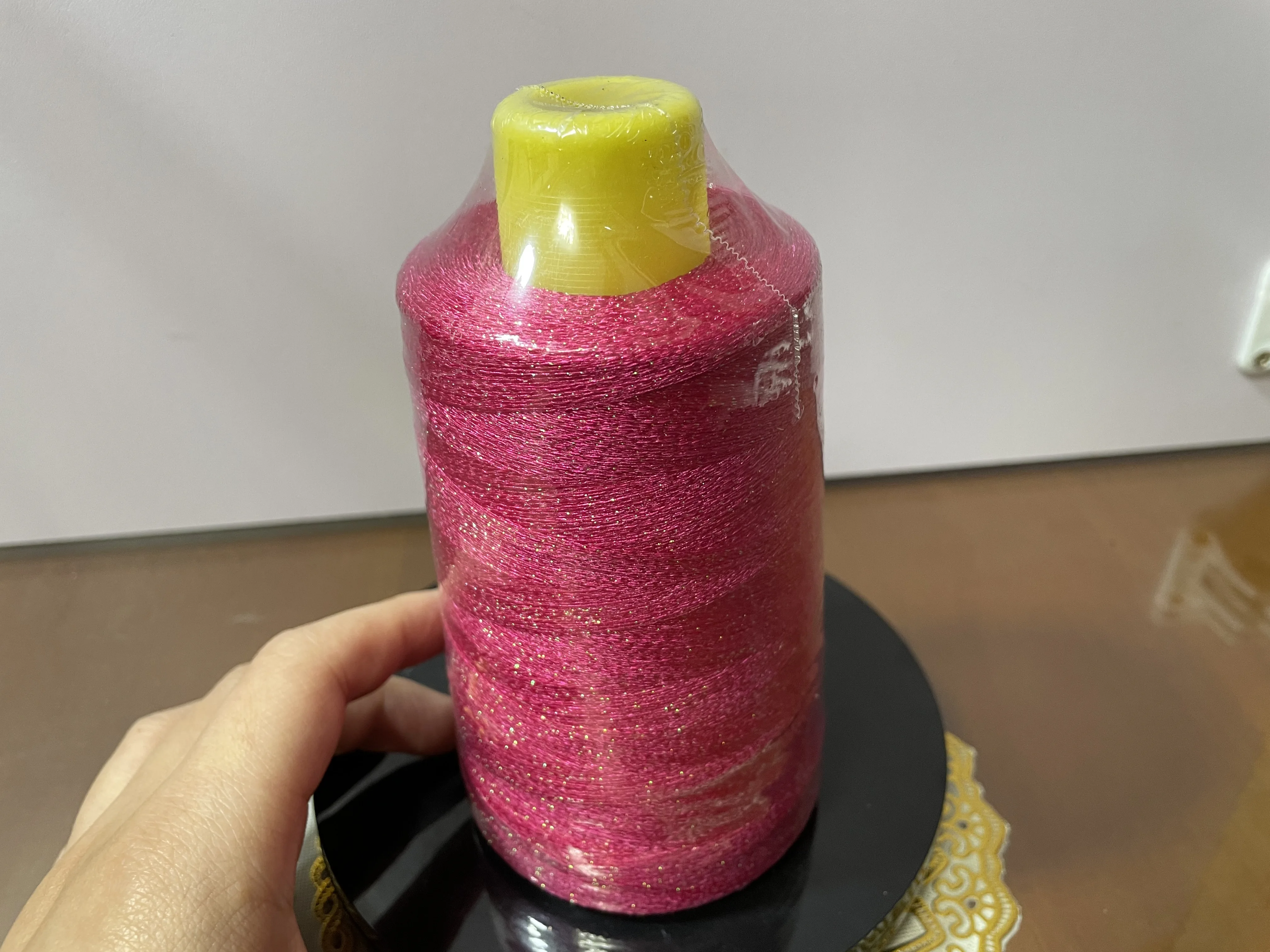 Lot Stock 720 Colors 100% Polyester Manufacturer Glossy Embroidery Thread For Machine Embroidery Delivery Fast