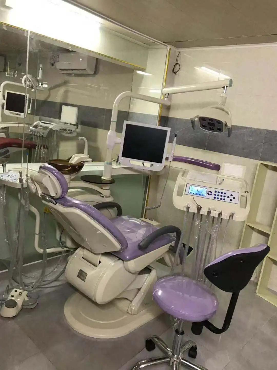 YSDEN-T60 Ysenmed high quality dental chair medical dental unit price hospital full set dental chair