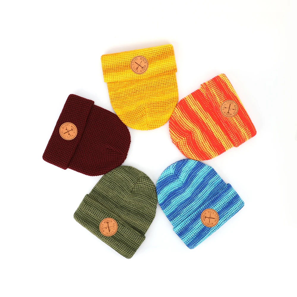 China Factory 100% Acrylic Knit Hats,Winter Mix Color Warm Beanie Hats,Leather Patch Waffle Beanie Hat