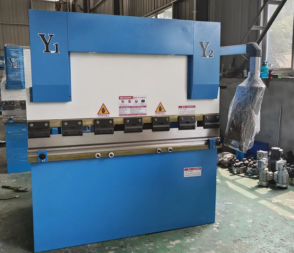 Low Cost High Quality Hydraulic Press, Sheet Metal Press, CNC Press Brake Machine