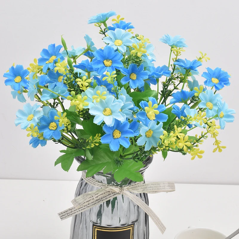 Artificial Flower Plastic Jumping Blue Chrysanthemum Small Daisy Silk Flower For Home Decoration