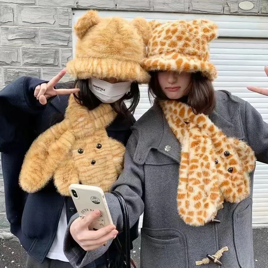 Syh1051 Custom Cute little tiger plush ears fisherman hat for women winter neck warmer cartoon neck scarf two-piece set