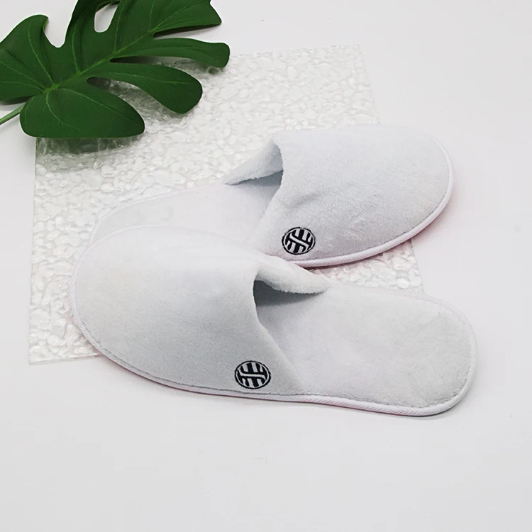 UG Disposable Slippers With Printed Soles Non-slip Guest Room Slippers Home Hospitality SPA Disposable Closed Toe Slippers
