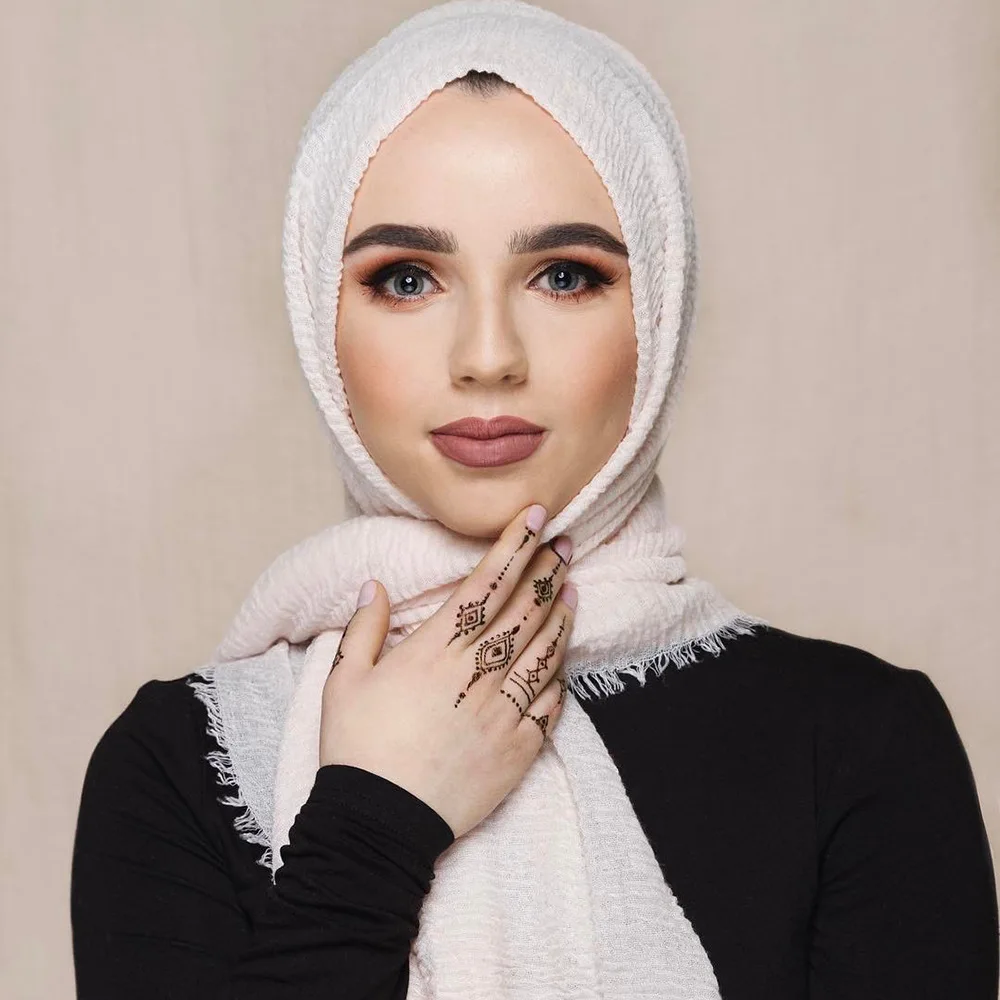 2021 Multicolor Spring And Summer Shawl Hairball Scarf Square Hijab Muslim Scarf Shawls Muslim Scarf