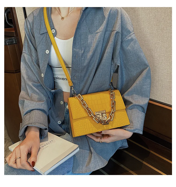 
Factory Wholesale 2021 Multi color Square Purse Golden Chain Shoulder Messenger bag Women handbags 