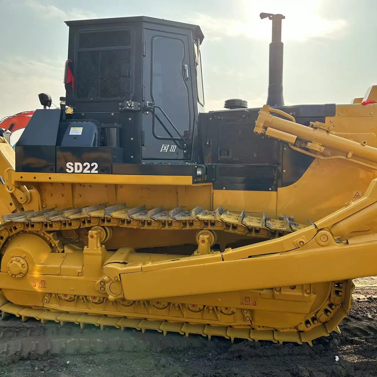 SHANTUI Official machinery SD22 crawler bull dozer for sale Road machinery shantui SD22 crawler bulldozer price