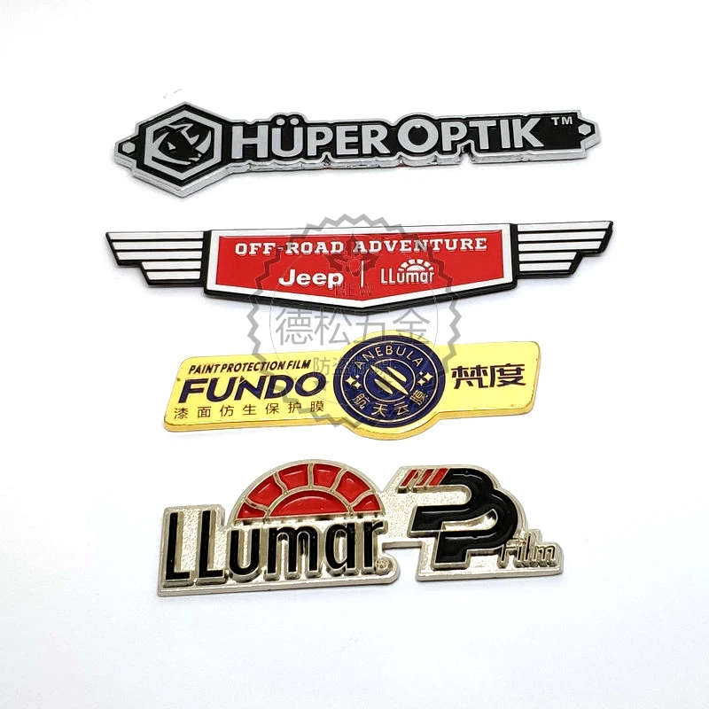 Пришивные этикетки для одежды дешевые пользовательские металлические дизайнерские с логотипом сумок