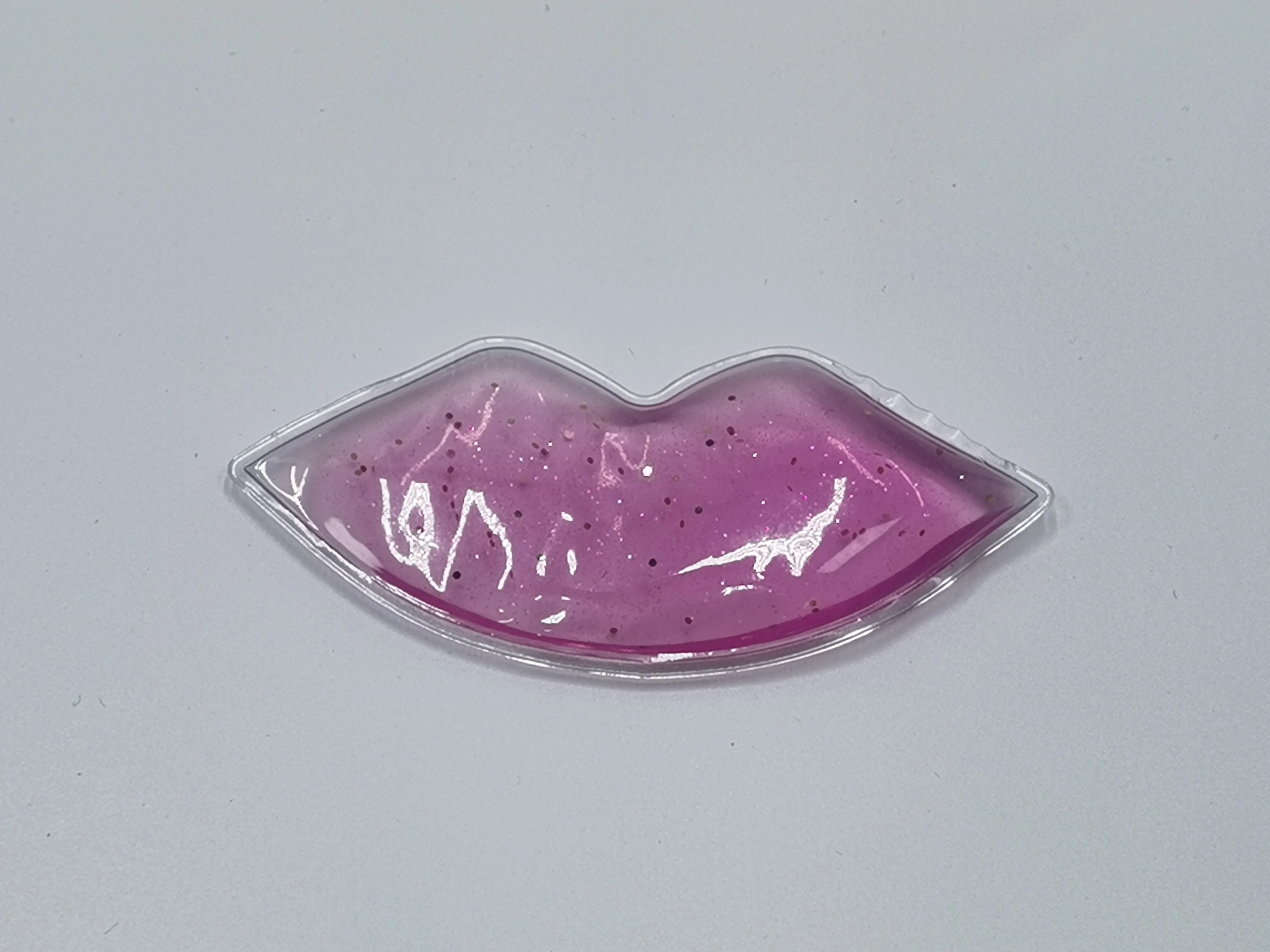 Lip shaped ice pack creative gel cooling ice stick PVC hot and cold compress stick Lip patch