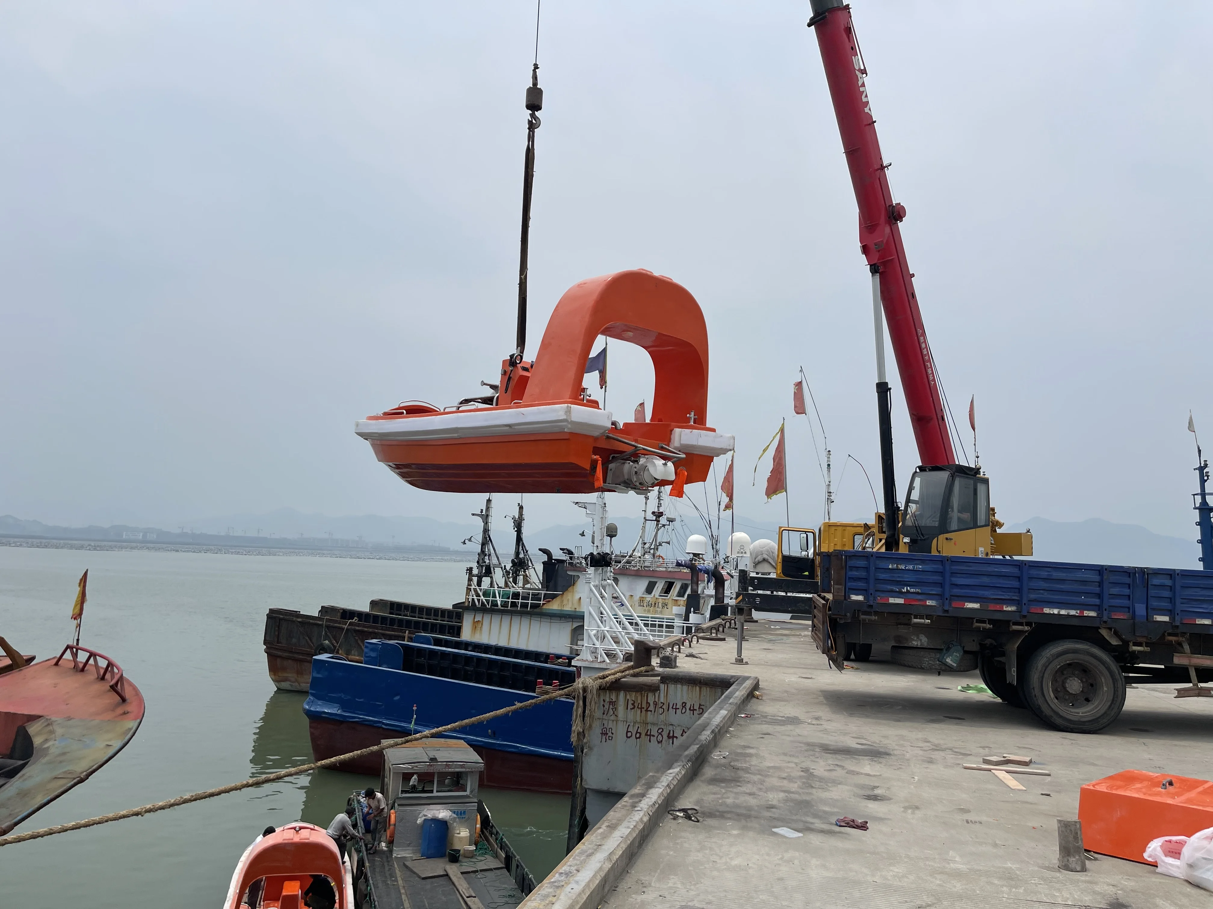 Marine rescue boat F.R.P Solas fast rescue boat fiberglass rescue boat