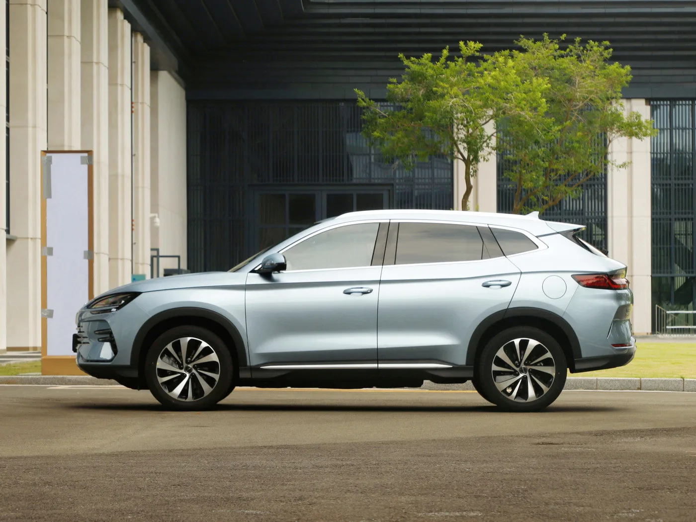 BYD Song Plus New Energy Vehicle Electric car 2024 New Shape champion version 520km 605km Flagship EV in stock