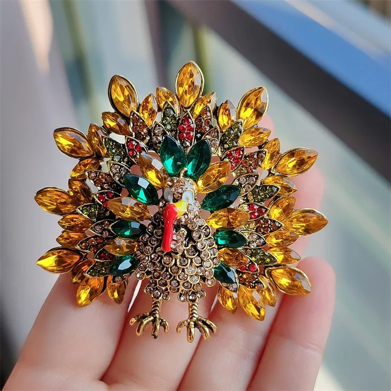 Fashion Vintage Turkey Brooch Creative Full Diamond Animal Peacock Brooch Pins For Lady Man
