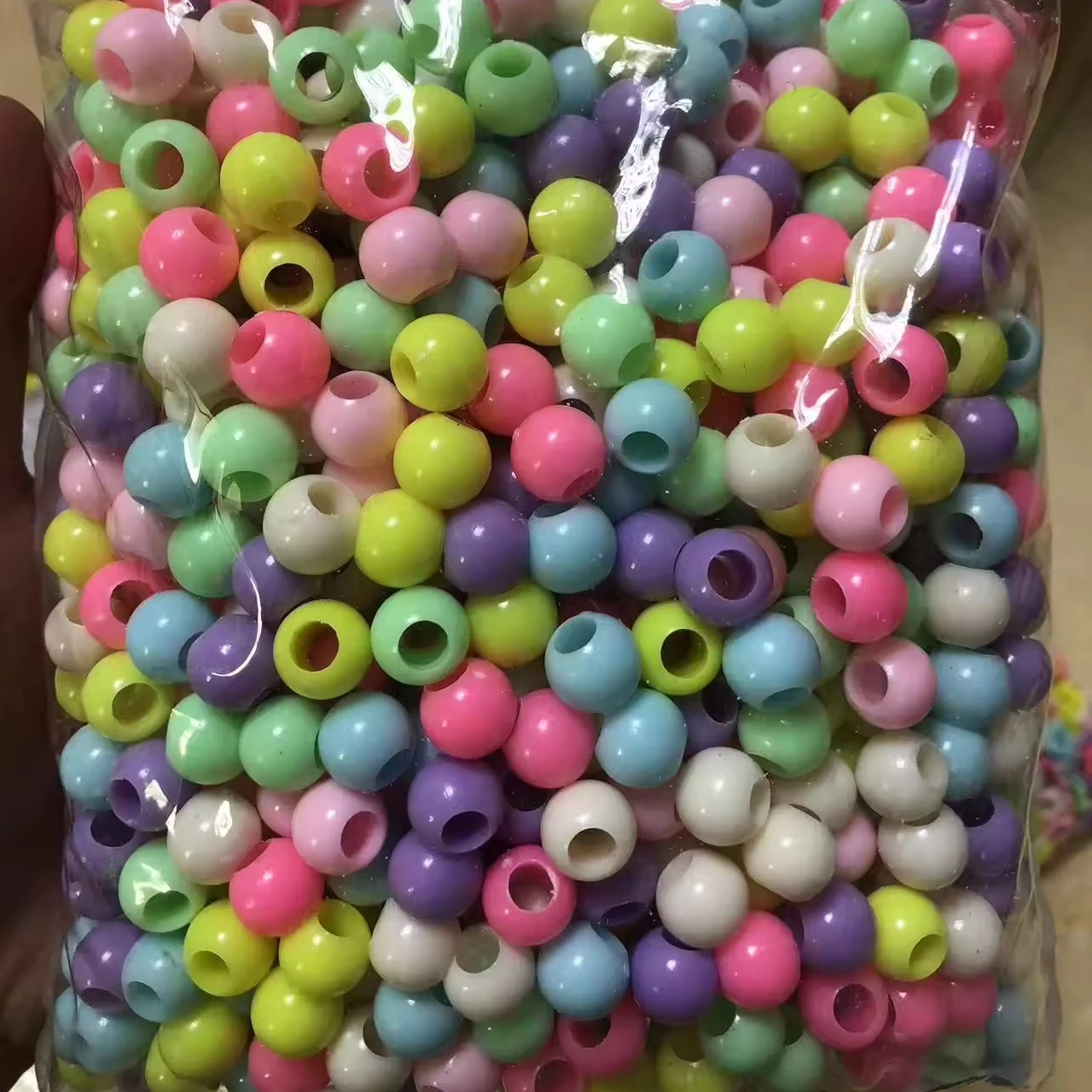 Mylulu Hot Sell Wig braid Plastic Big Hole Bead Braid Beads Hair Accessories For Braids Children Multi-Colored Beads For Hair