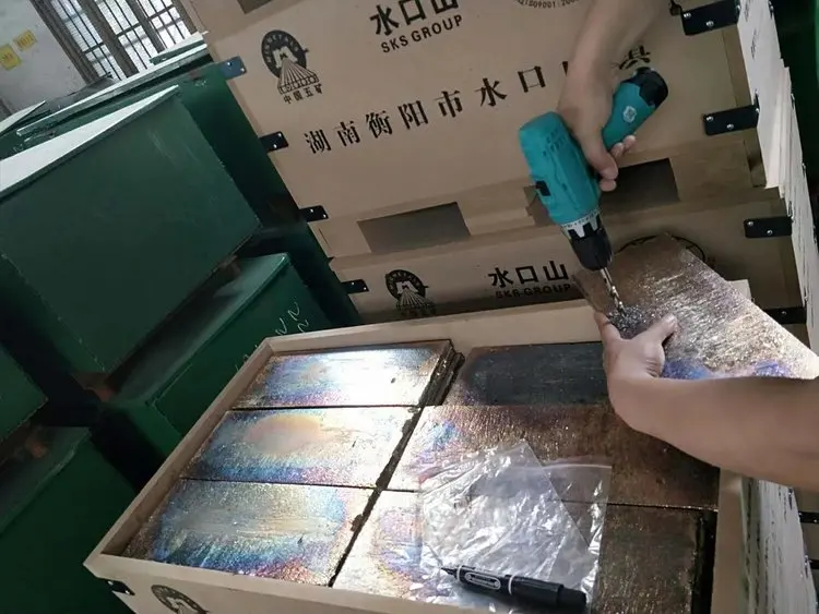 Bi 99.99% pure bismuth ingot, special for alloy addition, semiconductor and catalyst