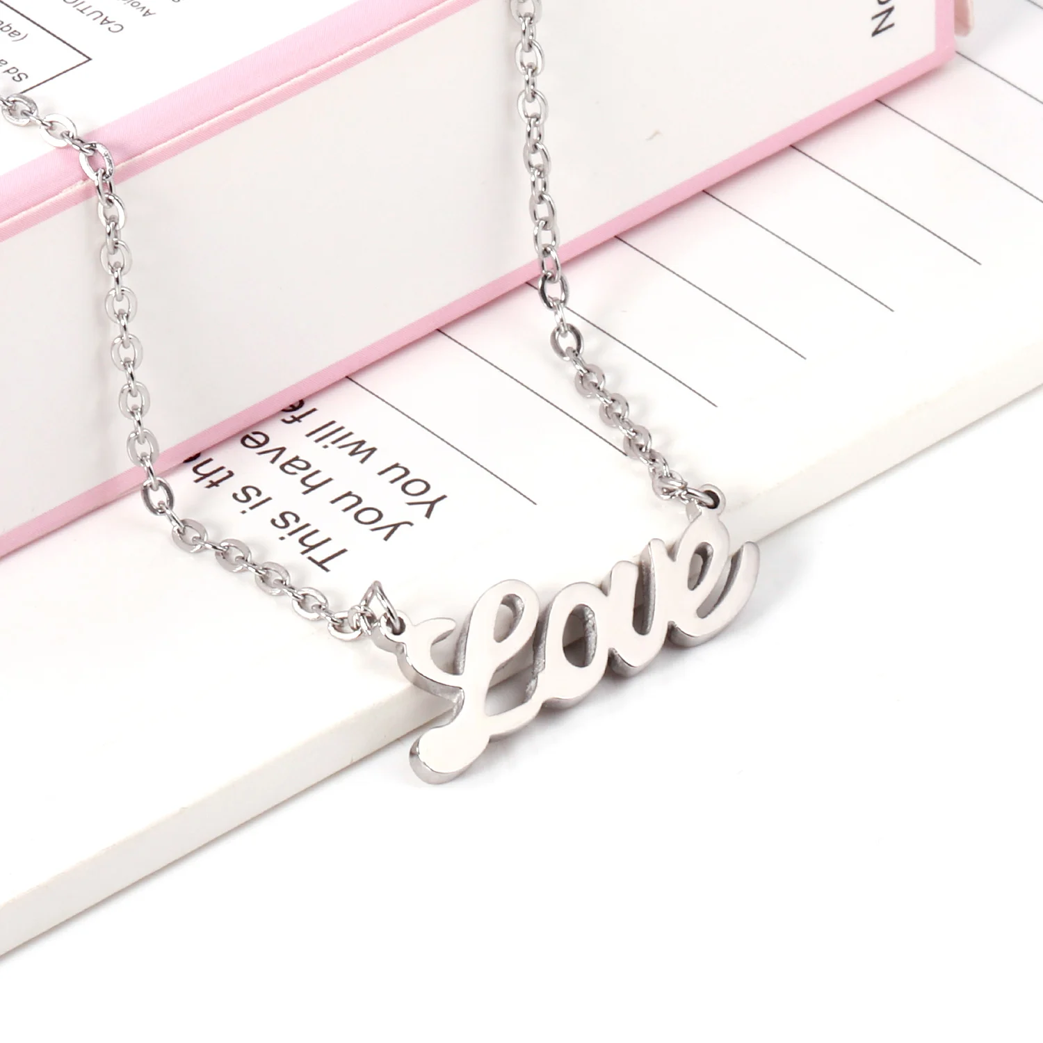 Chain Necklace Personalized Name Necklaces For Women and Men Stainless Steel Chain Custom Letter Necklace For Women Gift