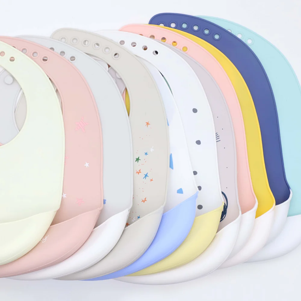 Wholesale Bpa Free Printed Silicone Baby Bibs Waterproof zebra Swan Animals Pattern Feeding Tableware Leakproof Products