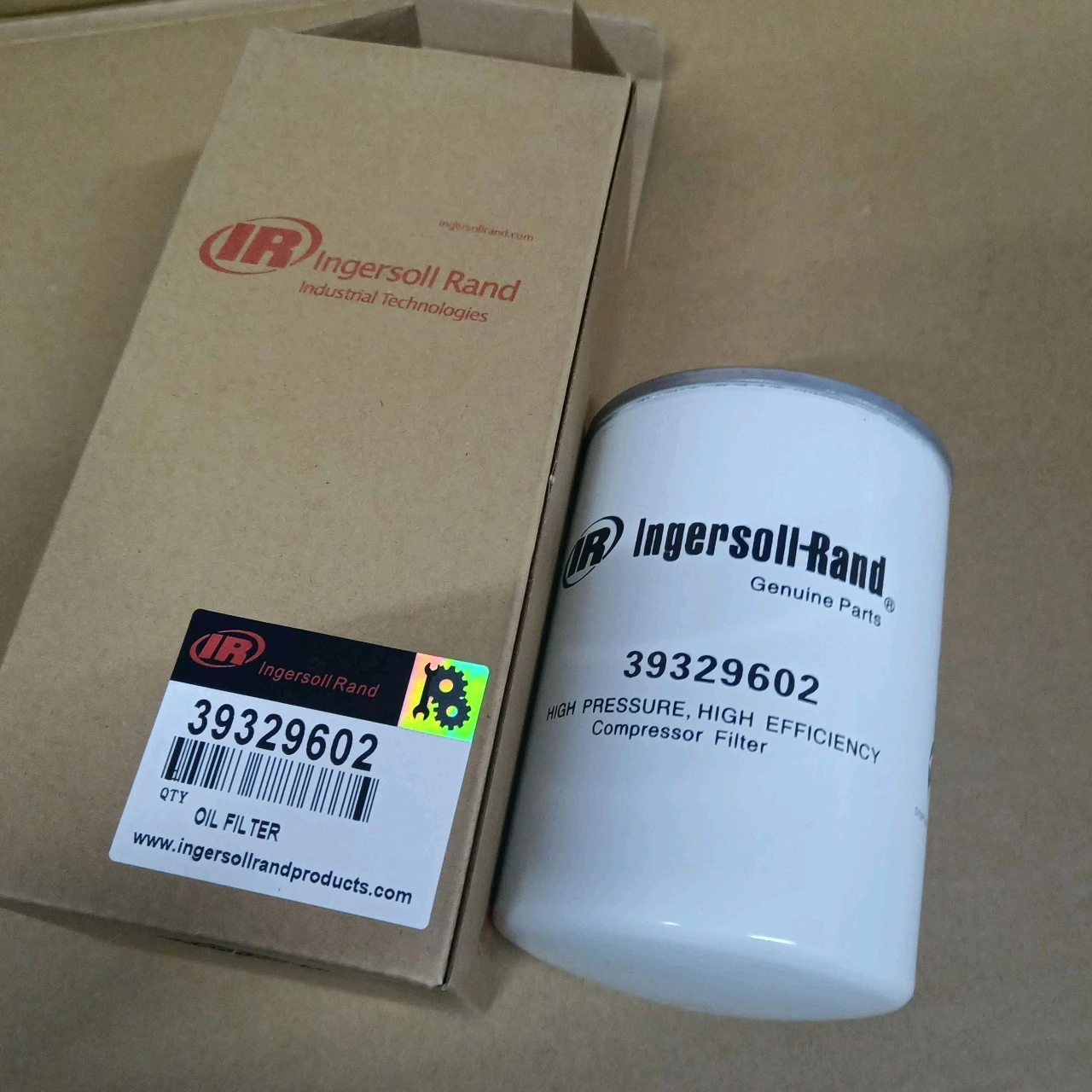 Ingersoll-Rand air compressor spare parts 39796982 oil filter high quality