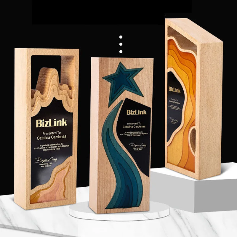 High-end creative crystal solid wood trophy custom sports music awards business leaders awards gifts home decoration trophy