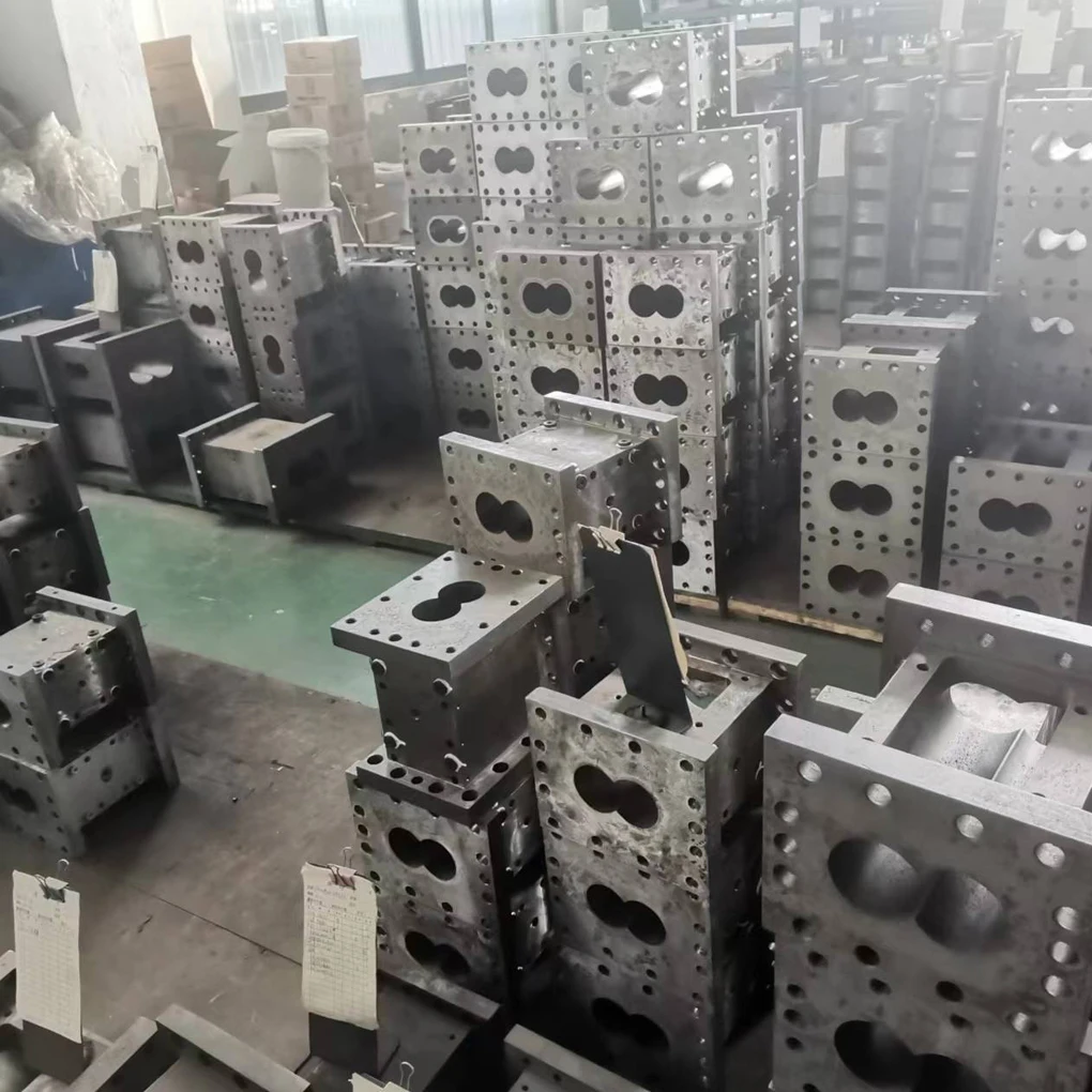 Barrel For Co-rotating Twin Screw Extruder With Water Channel Inside