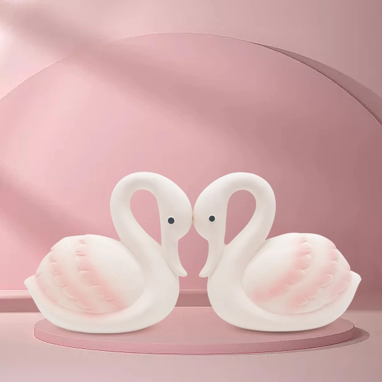 So Pure Natural Rubber Toy Swan Teething Bath Toy For Newborn Baby And Toddlers