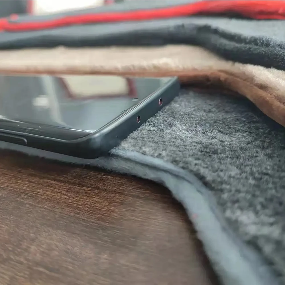 China Factory Wholesale good quality dashboard cover abrasion resistant dashboard cover for VIGD