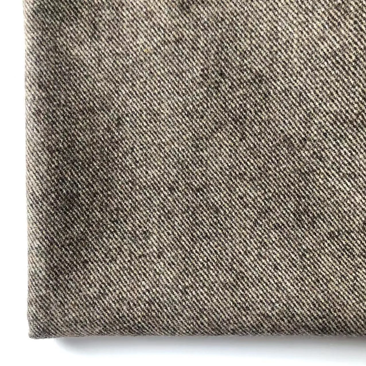 280 gsm 50% wool Single Sided Bright silk Twill Flannel Wool Fabric In stock 420g/m