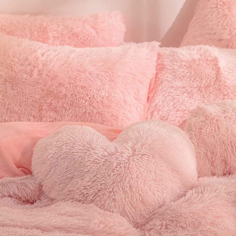High Quality With Low Price Shaggy Faux Fur Fluffy Mink Wool Velvet Bed Sheet Comforter Sets Bedding Set For Winter