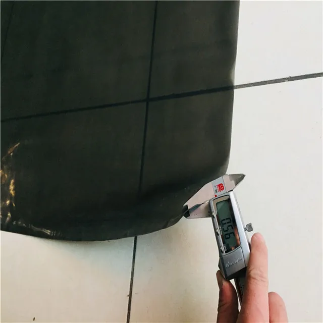 Прозрачный черный эластичный латексный лист в рулонах