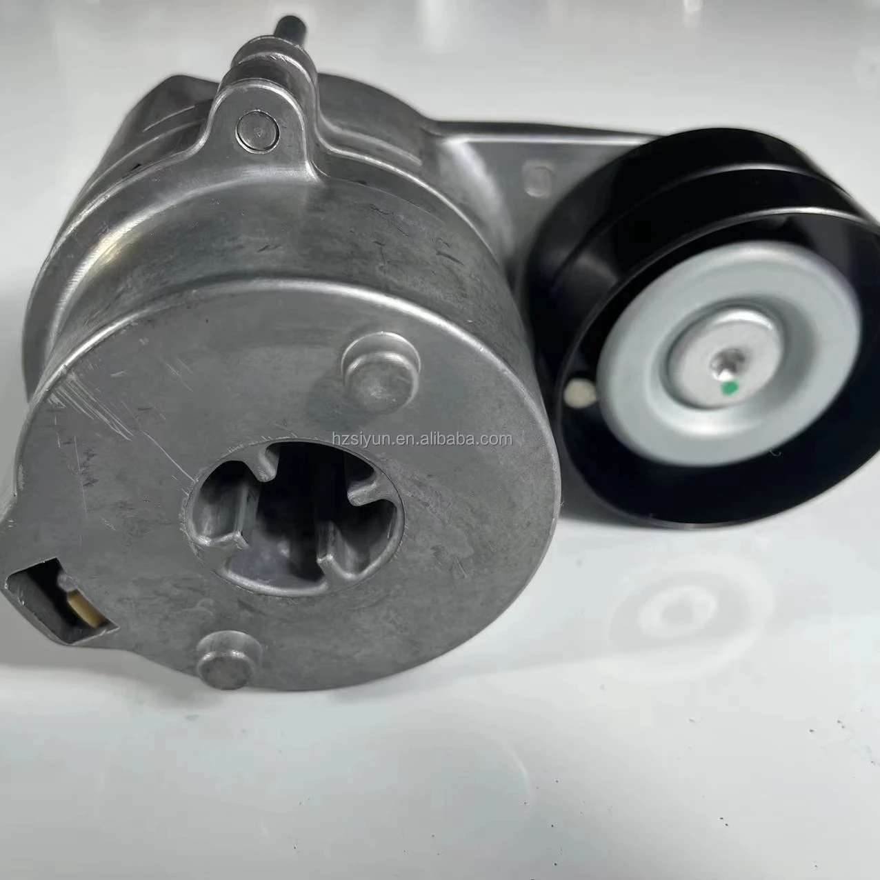 MAHLE APV4073 натяжитель ремня VOLVO 21618992 DEUTZ 04504262 04513098 04513094 04504155