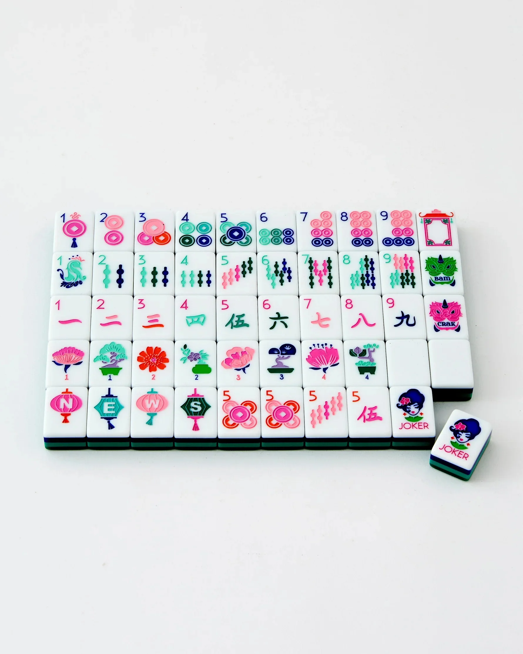 Custom Four-layered Mahjong Tiles Engraved American Mahjong Set Tiles Modern Acrylic Mahjong Jeu for Entertainment