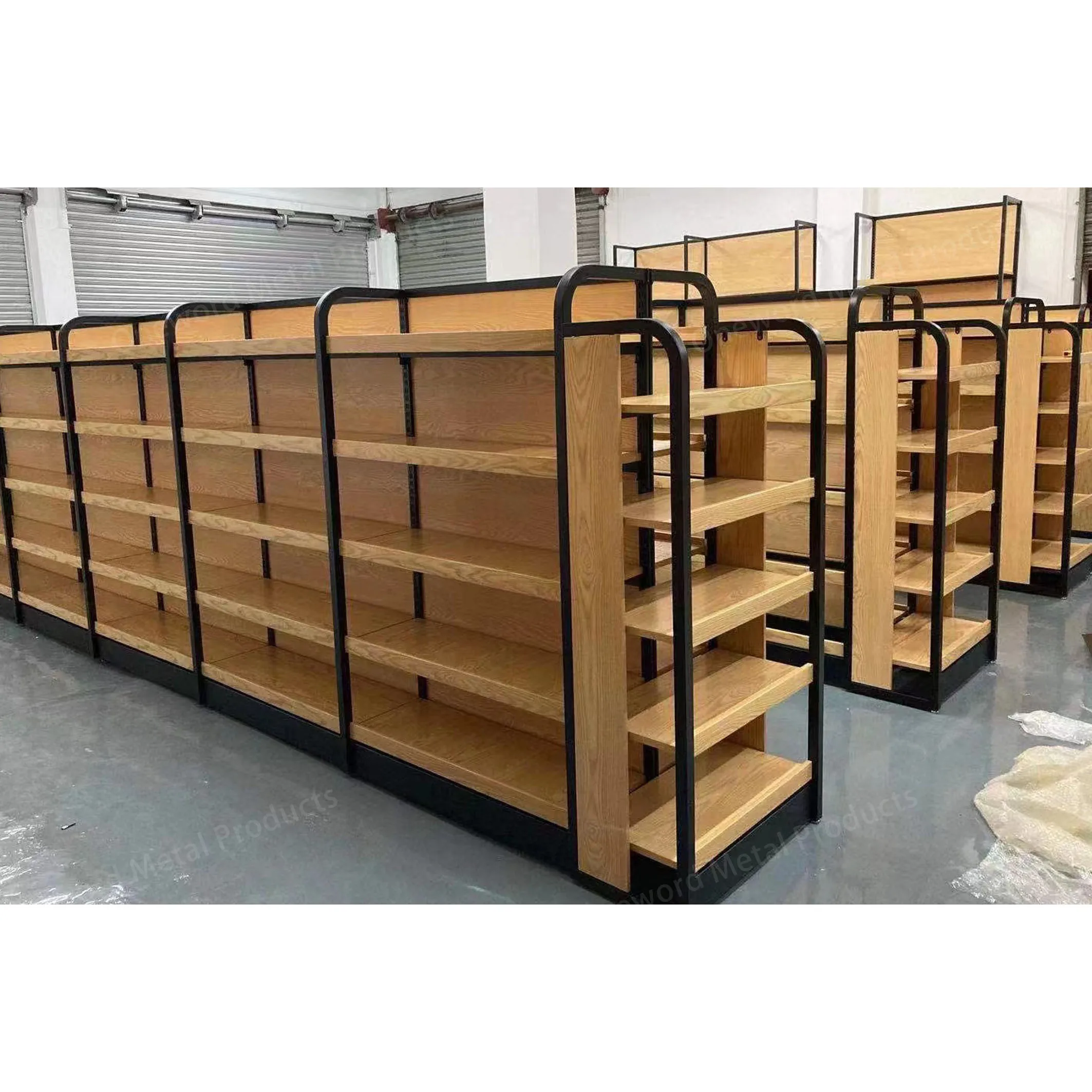 Деревянные стеллажи для магазинов