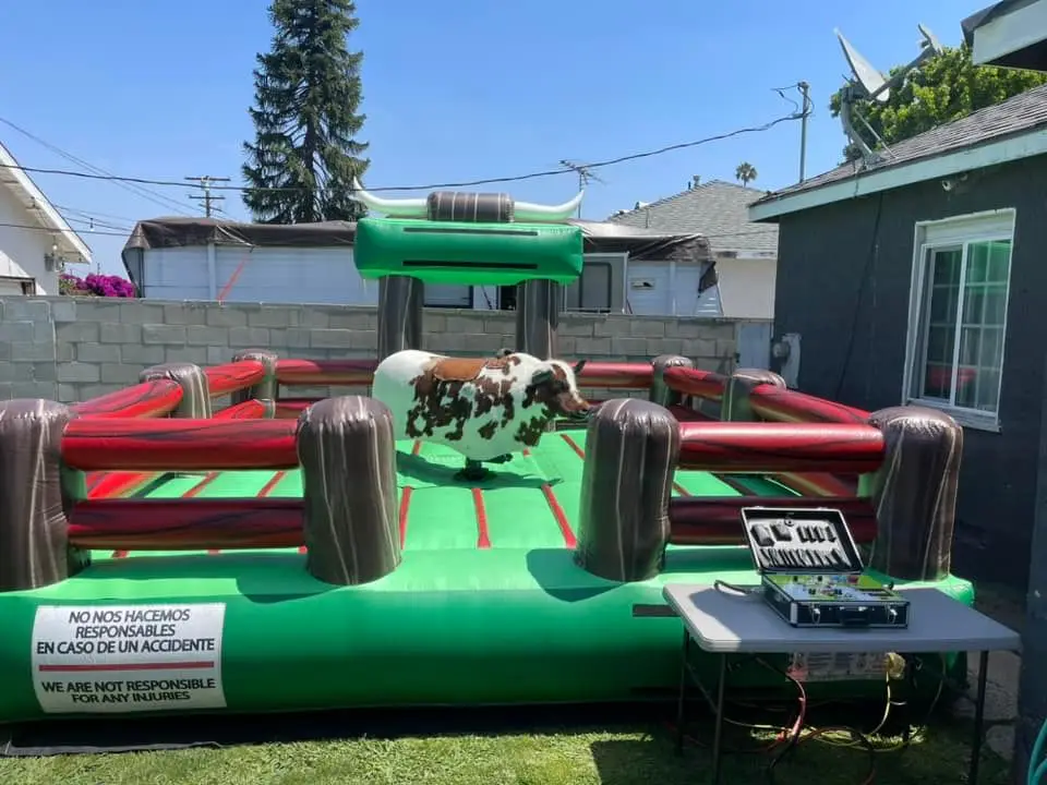 Mechanical rodeo bull Amusement Park Machine Electric Rodeo Bull Adult Games Mechanical Bull Riding