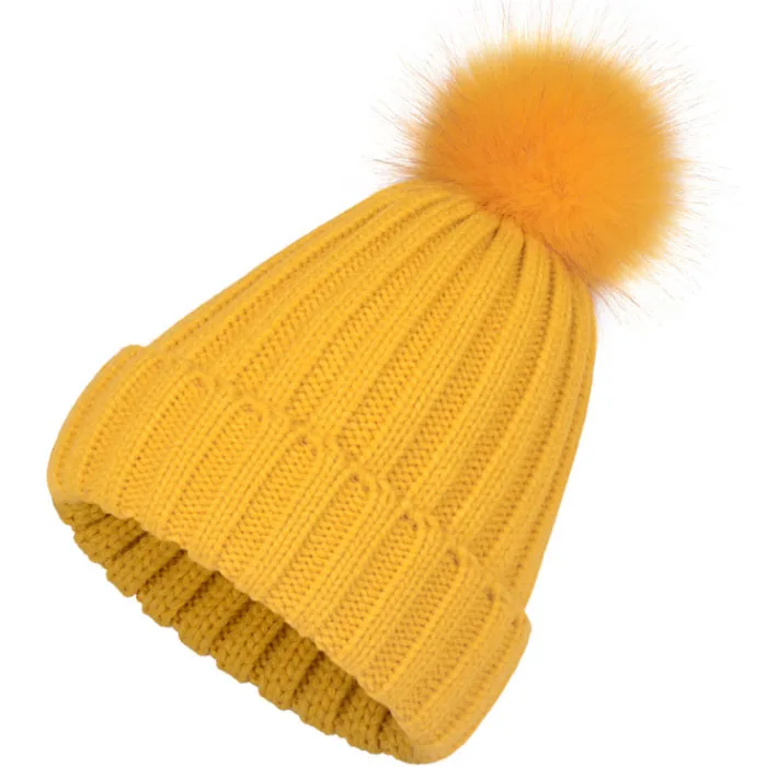 pom beanie 16.jpg
