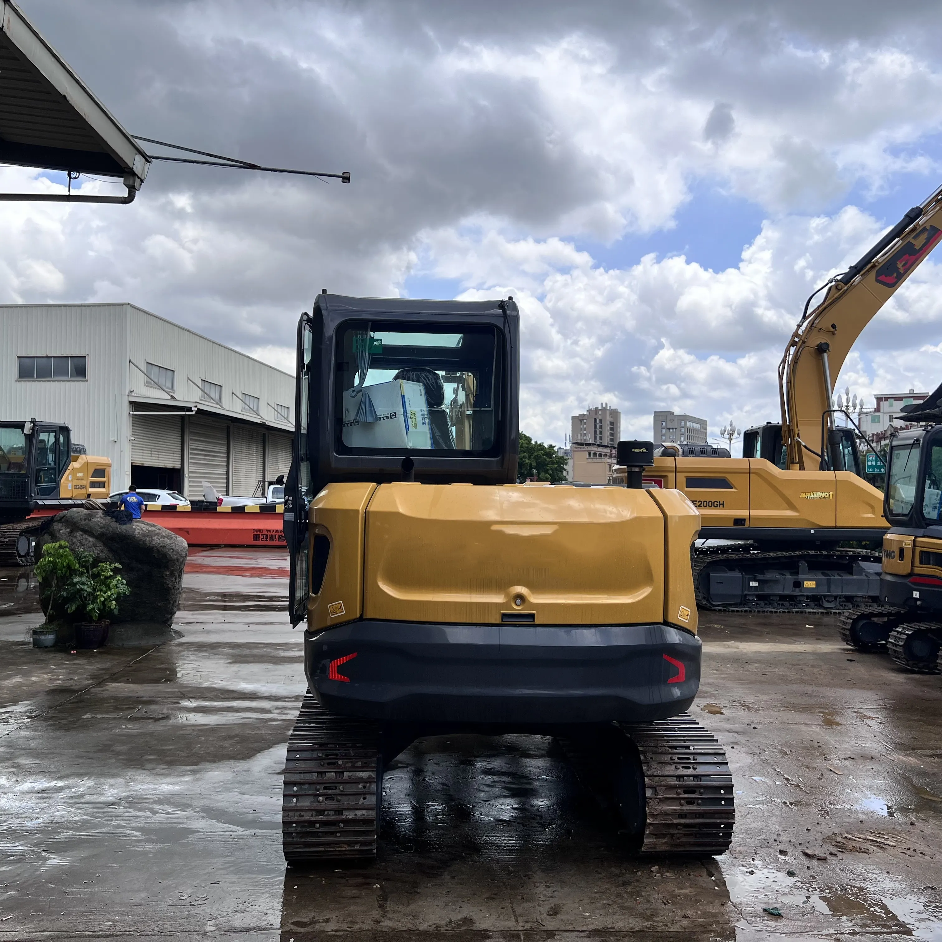 China top brand excavator excavator price XE65CA for sale with high quality