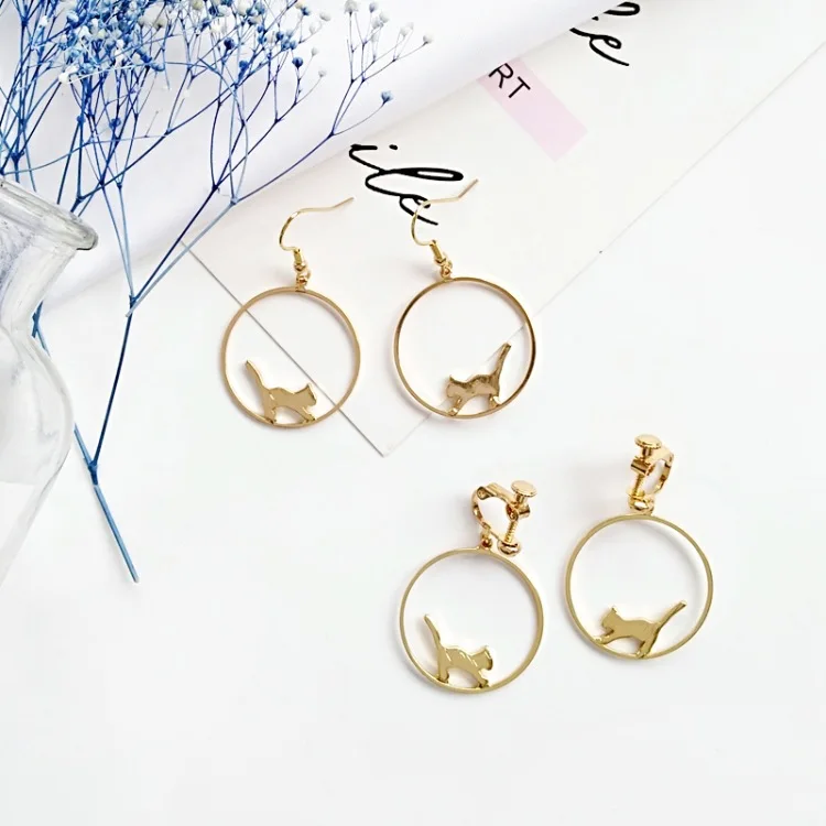 Круглые металлические серьги в минималистическом стиле, в японском и южнокорейском стиле, с изображением животных, котенка, кролика, серьги для студенток, клипсы для ушей, 2022