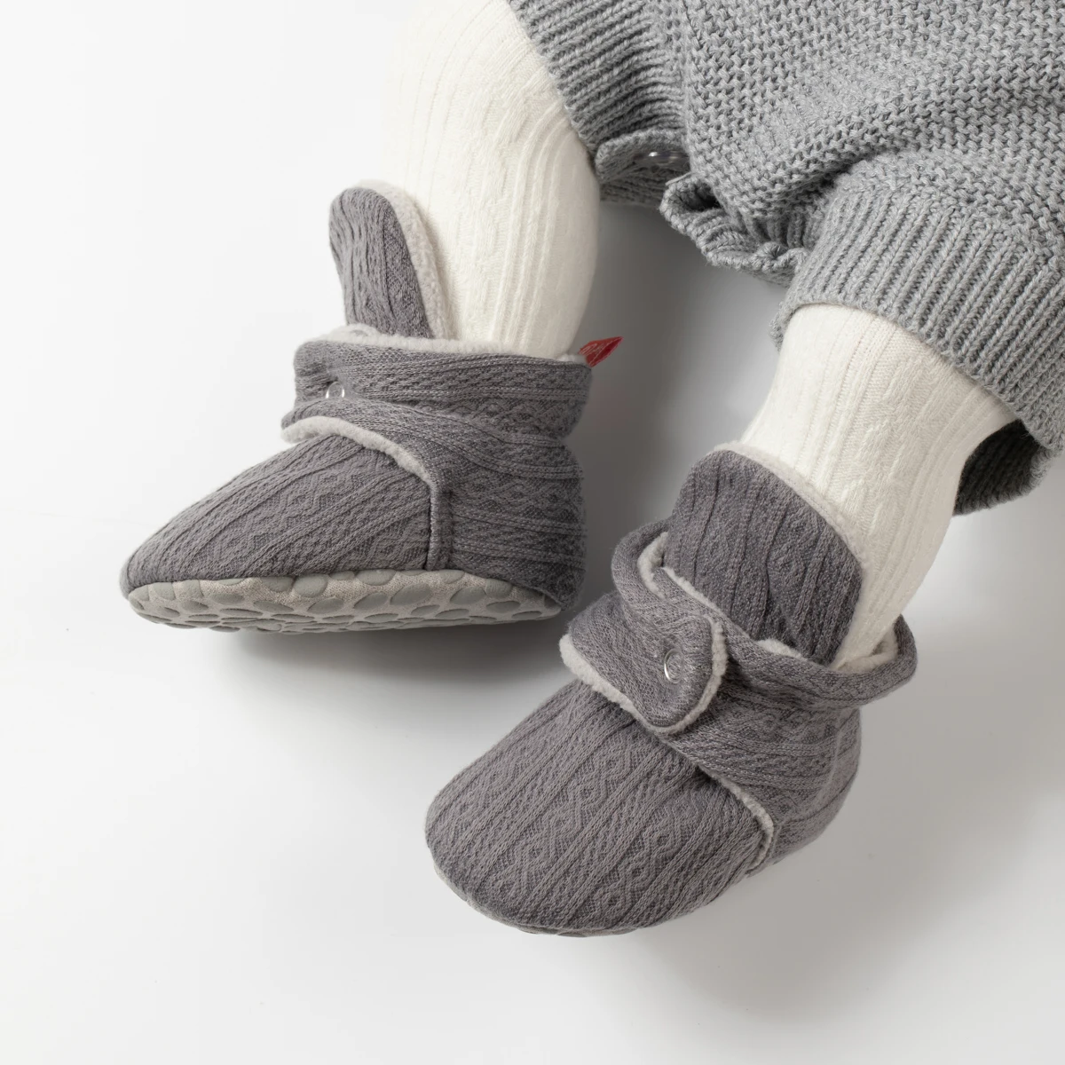 Customize Newborn Indoor Winter Socks Buttons Knitting Cotton Soft Sole Infant Crib Shoes Baby Booties