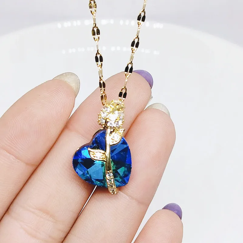 Luxury Trendy Jewelry Blue Crystal Heart Pendant Necklace Sparkling Micro Pave Zircon Cz Rose Flower Necklace Party Jewelry