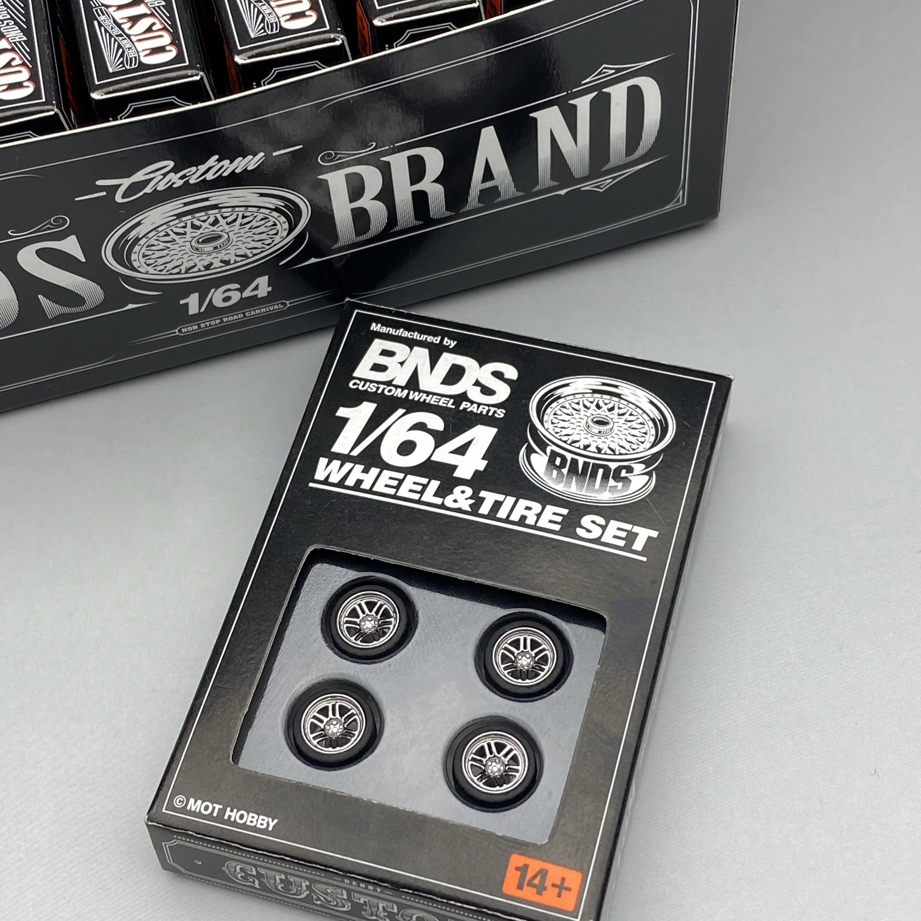 1/64 Fast Black ABS Wheels With Rubber Tires By BNDS Assembly Rims Modified Parts for Model Car Refitted Model Car 4pcs Set